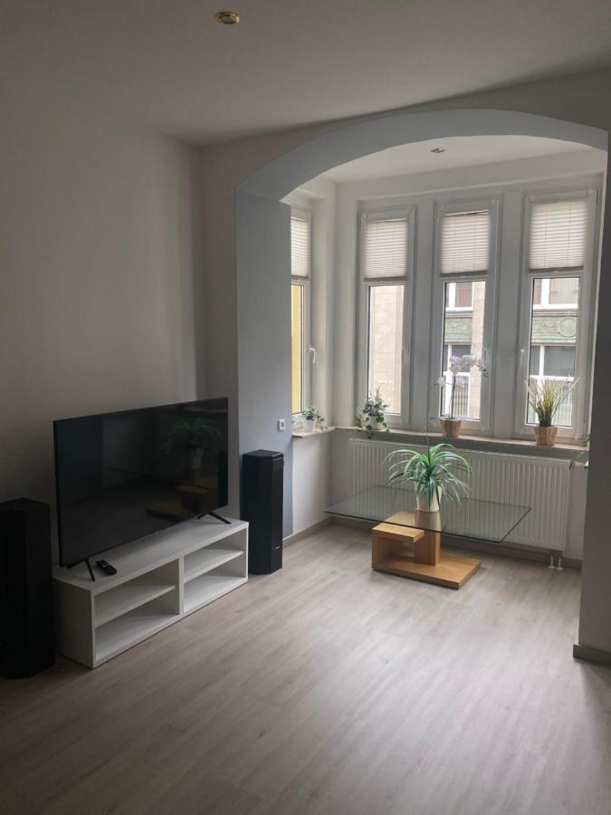 או Ferienwohnung Mit Terrasse מראה חיצוני תמונה