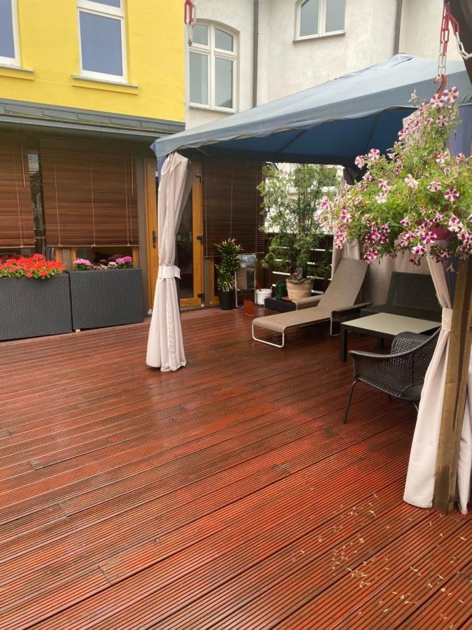 או Ferienwohnung Mit Terrasse מראה חיצוני תמונה