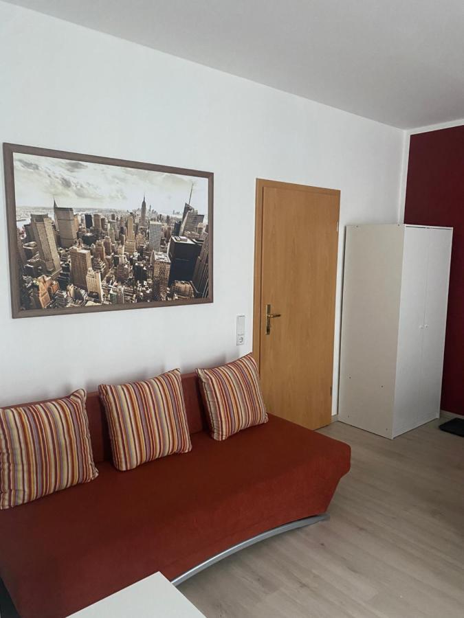 או Ferienwohnung Mit Terrasse מראה חיצוני תמונה